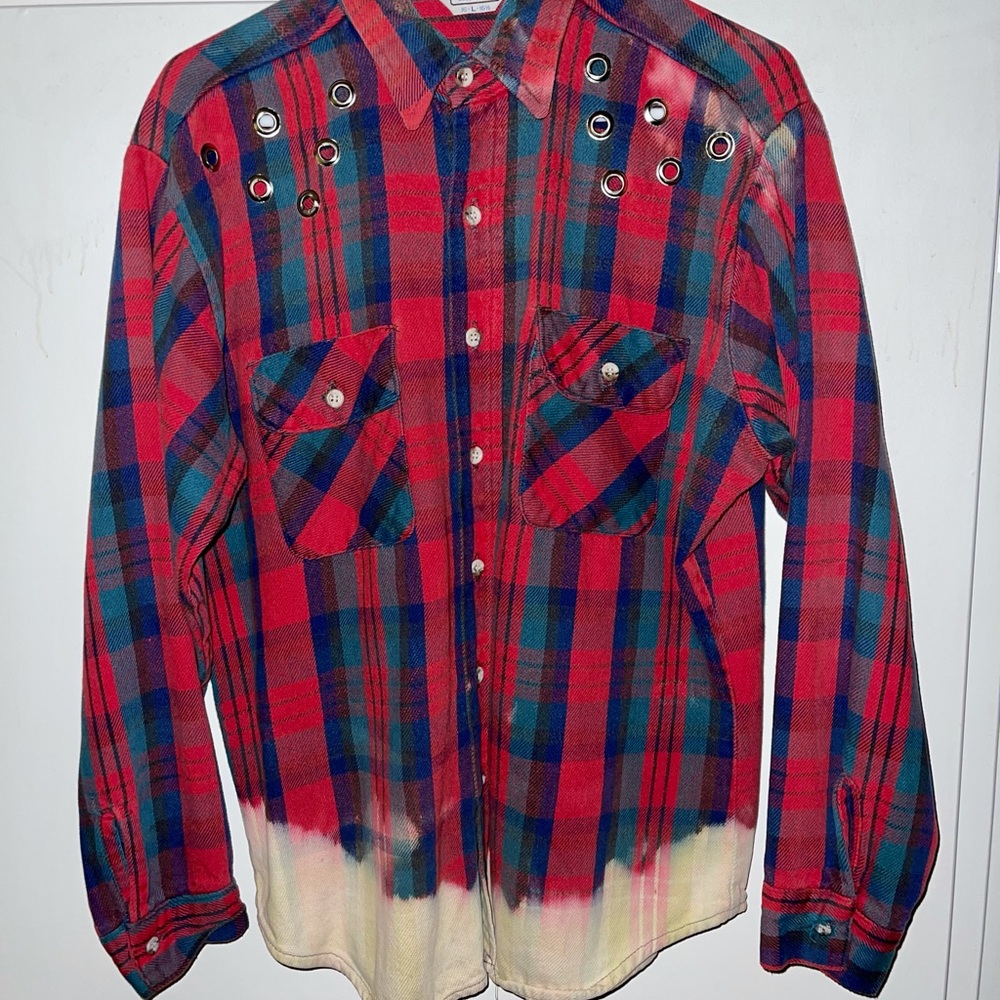 Vintage Women’s Skull Patched Thick Flannel
